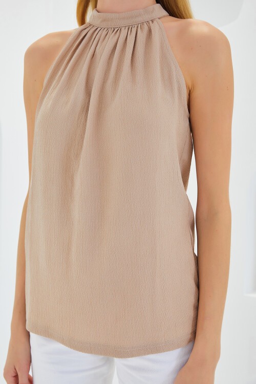 Merterium 0489 Halter Yaka Örme Bluz - Bisküvi