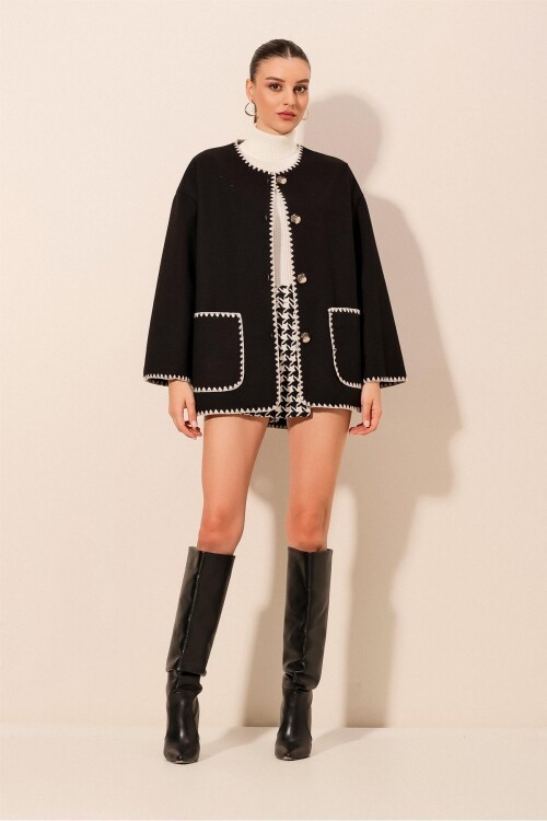 Merterium 0690 Boyfriend Nakışlı Kaşe Ceket - Siyah