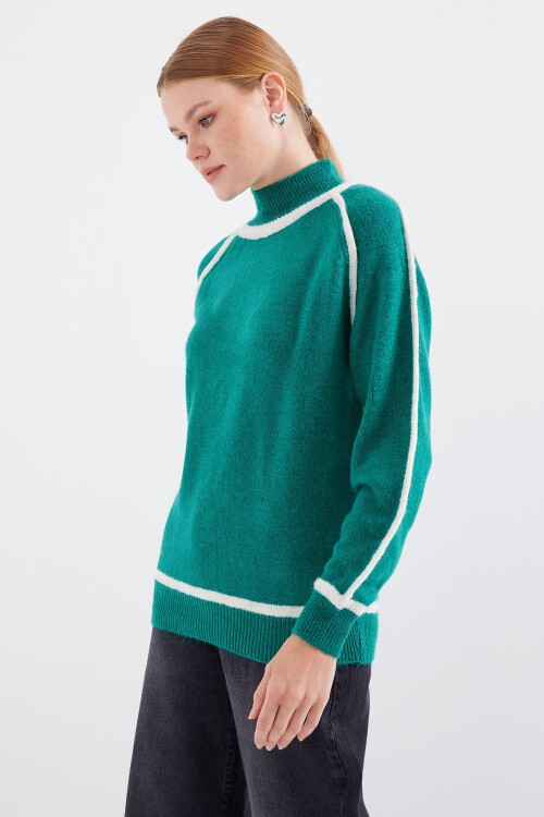 15879 Çizgili Oversize Triko Kazak - Zümrüt Yeşili