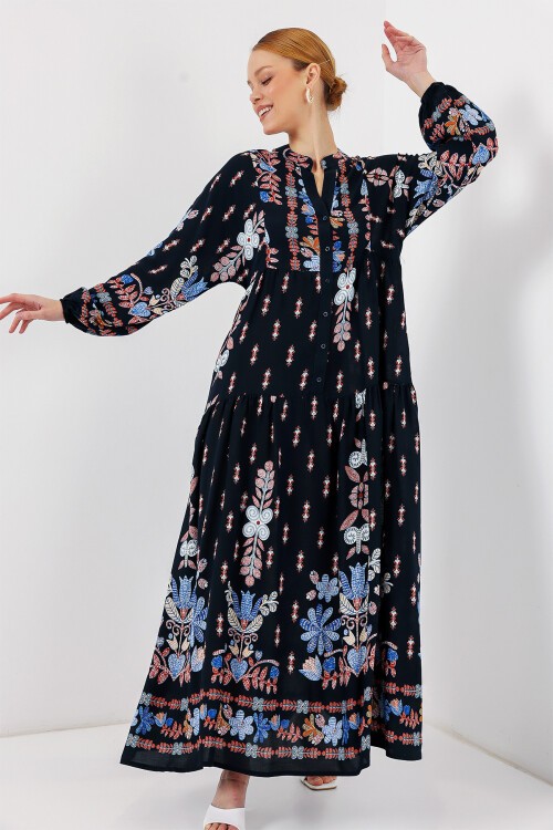 Merterium 2423 Otantik Desenli Tesettür Elbise - Siyah - Mavi