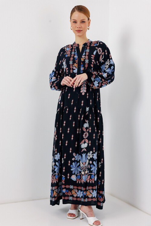 Merterium 2423 Otantik Desenli Tesettür Elbise - Siyah - Mavi