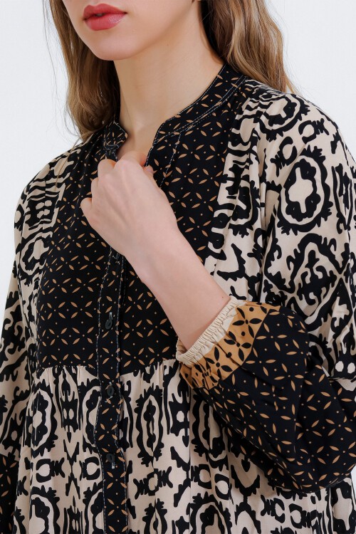 Merterium 2423 Otantik Desenli Tesettür Elbise - Siyah4