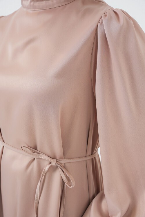 Merterium 2510 Saten Tesettür Abiye Elbise - Bisküvi