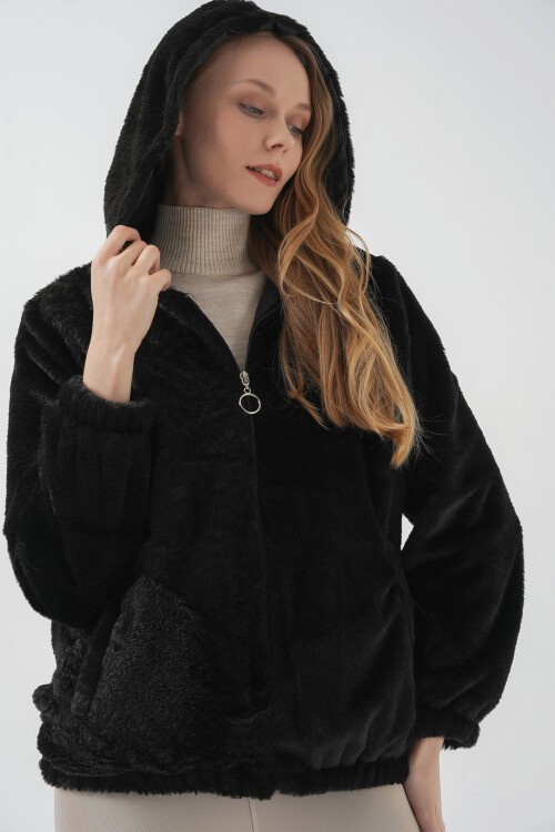 Merterium 5091 Kapşonlu Kürklü İçi Astarlı Mont - Siyah