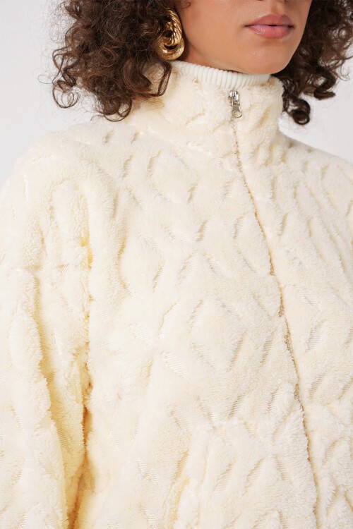 Merterium 55444 Fermuarlı Peluş Ceket - Ekru
