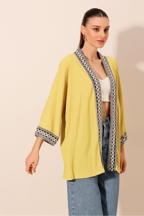 5866 Nakışlı Örme Kimono - A.Sarı