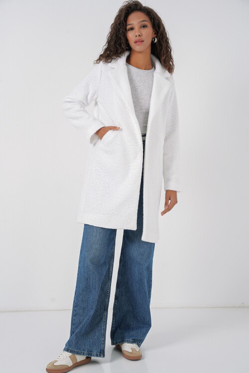 Merterium 9082 Oversize Kaşe Kaban - Beyaz
