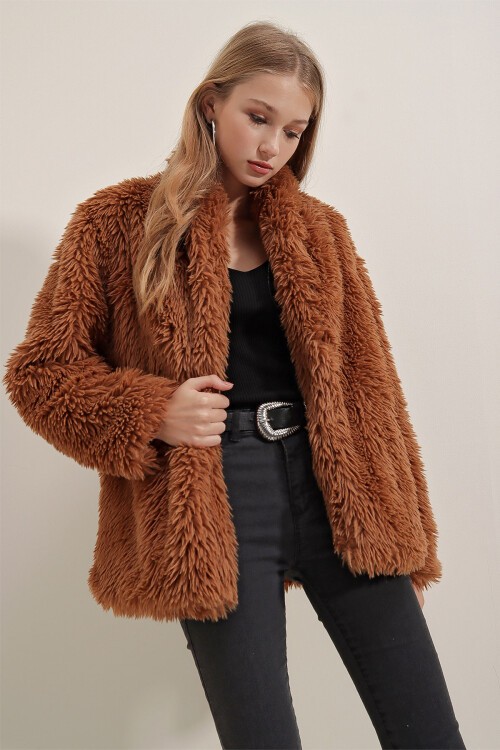 Merterium 9088 Peluş Kaban - Kahverengi