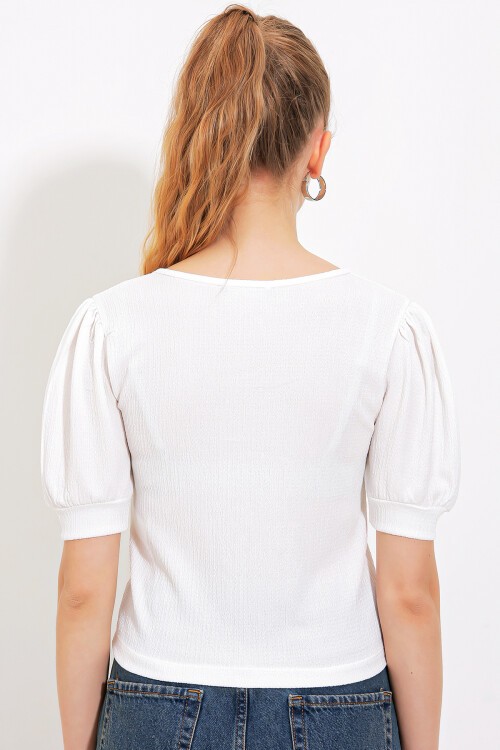 Merterium Kadın Beyaz Fermuarlı Örme Bluz 4316