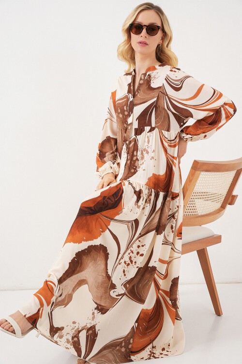 Kadın Desenli Uzun Tesettür Elbise 2585 - Kahverengi