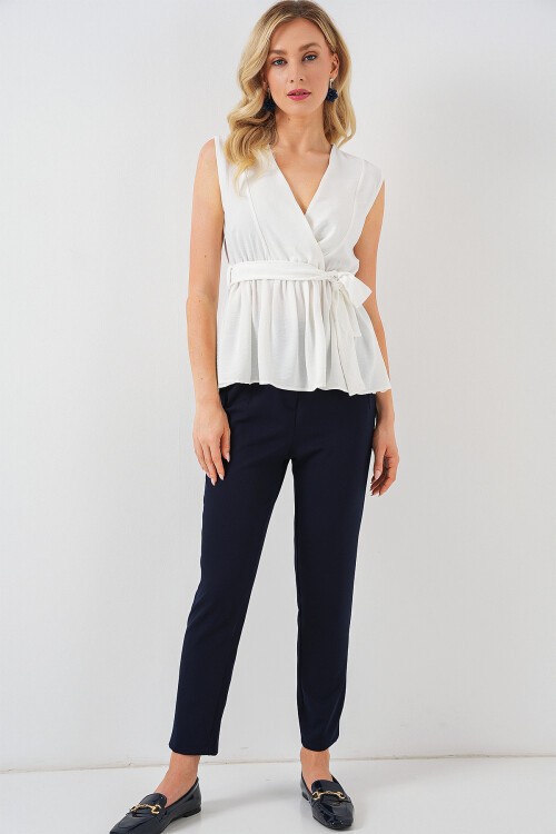 Merterium Kadın Kruvaze Yaka Kolsuz Bluz 966 - Beyaz