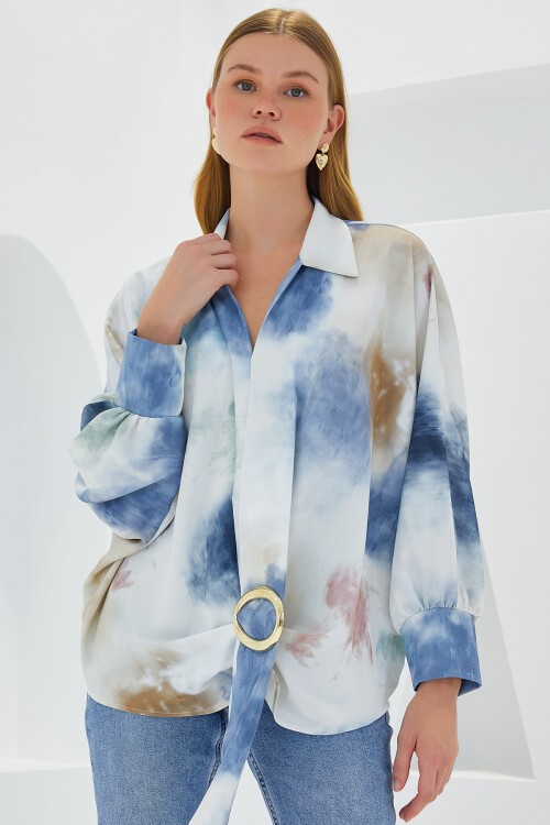 Merterium Kadın Mavi Ekru Oversize Dökümlü Saten Gömlek 907