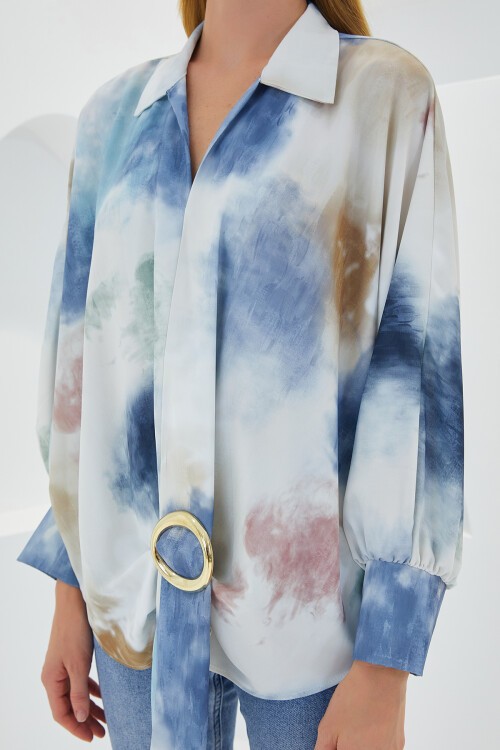 Merterium Kadın Mavi Ekru Oversize Dökümlü Saten Gömlek 907