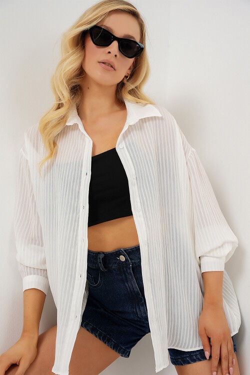 Merterium Kadın Uzun Oversize Gömlek 20320 - Beyaz