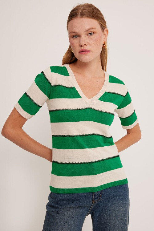 Merterium Kadın V Yaka Yeşil Beyaz Çizgili Bluz 15869