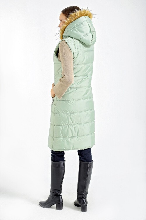 10233 Kapşonlu Kürklü Şişme Yelek - Mint