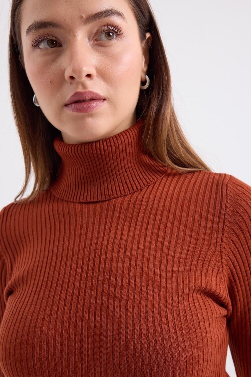 10311 Balıkçı Yaka Triko Kazak - Kiremit