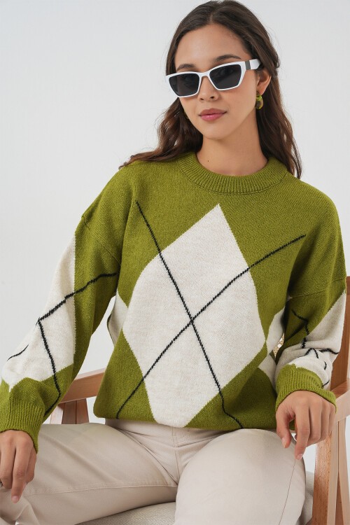 15895 Baklava Desenli Oversize Triko Kazak - E.Yeşil