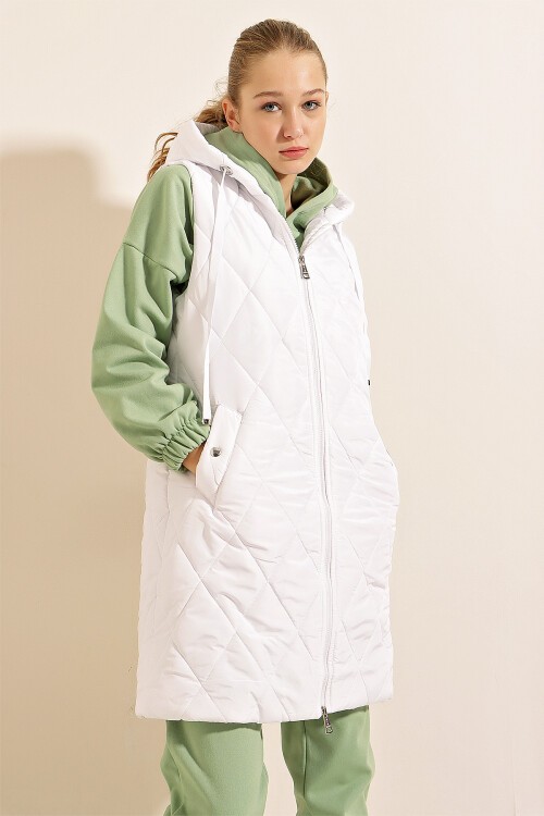 5140 Kapşonlu Uzun Şişme Yelek - Düz Beyaz