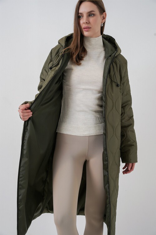 5177 Kapüşonlu Uzun Kapitone Mont - Haki