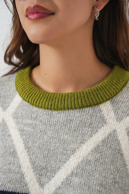 Kadın Baklava Desenli Oversize Uzun Kazak 15931 - E.Yeşil