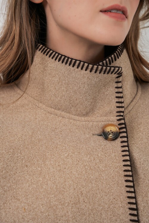 Kadın Dikiş Detaylı Kaşe Panço 9166 - A.Bej