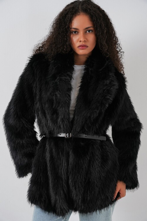 Kadın Kemerli Oversize Kürklü Kaban - Siyah
