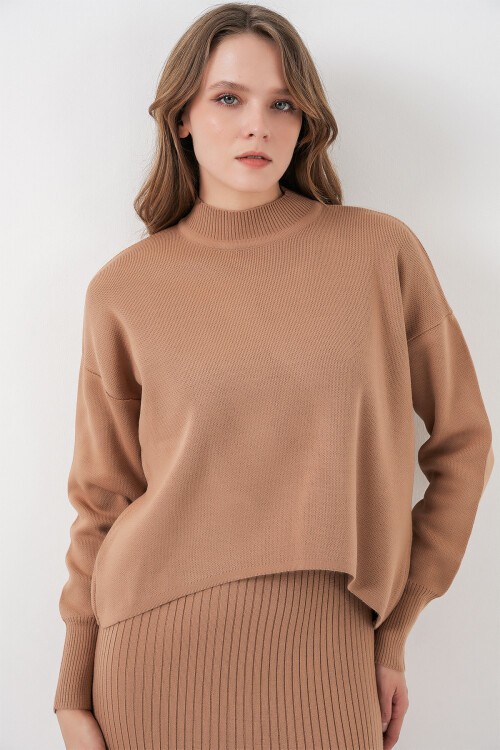 Kadın Kısa Kazaklı Triko Elbise 15958 - Camel