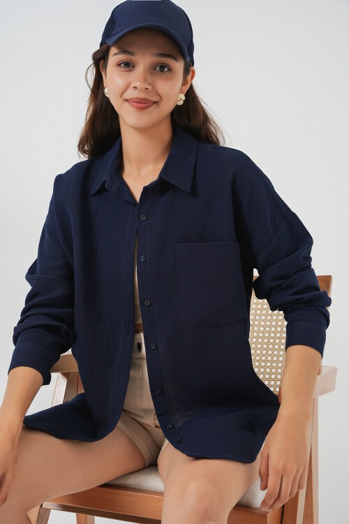 Kadın Tek Cepli Oversize Müslin Gömlek 20353 - Lacivert