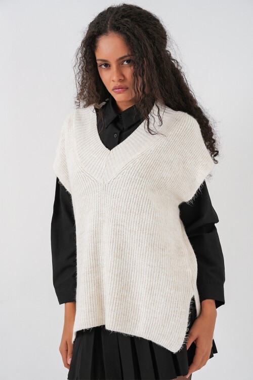 Kadın V Yaka Triko Süveter 15925 - Ekru