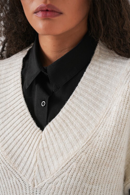 Kadın V Yaka Triko Süveter 15925 - Ekru