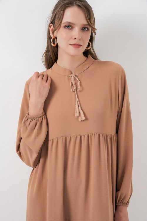 T1627 Yaka Bağcıklı Elbise - D.Vizon