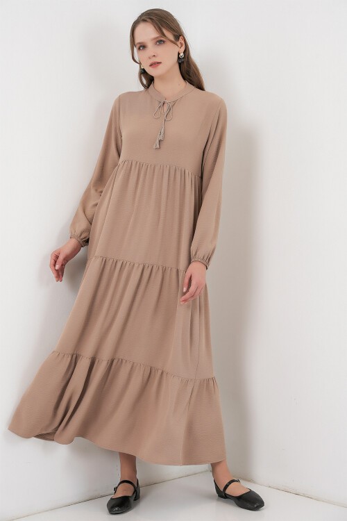 T1627 Yaka Bağcıklı Elbise - Y.Bej