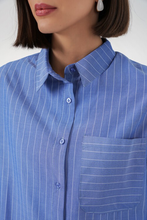 20217 Cep Detaylı Çizgili Oversize Gömlek - Lacivert