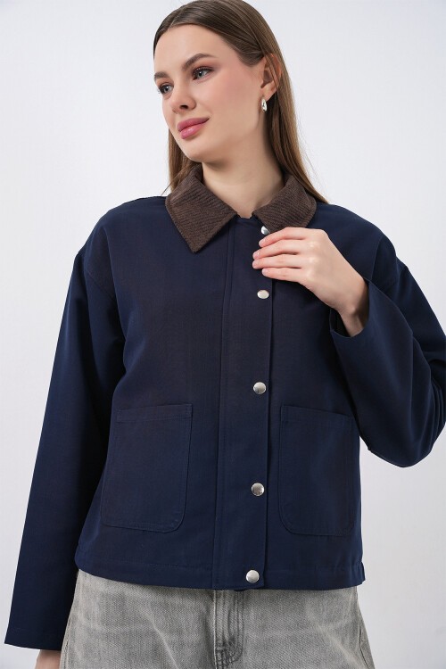 Kadın Cep Detaylı Kısa Ceket 5975 - Lacivert