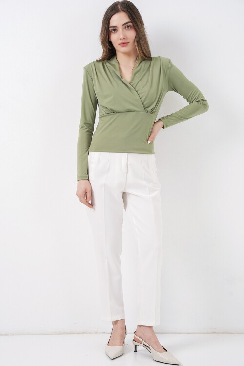 Kadın Omuz Vatkalı Kruvaze Yaka Bluz 942 - E.Yeşil