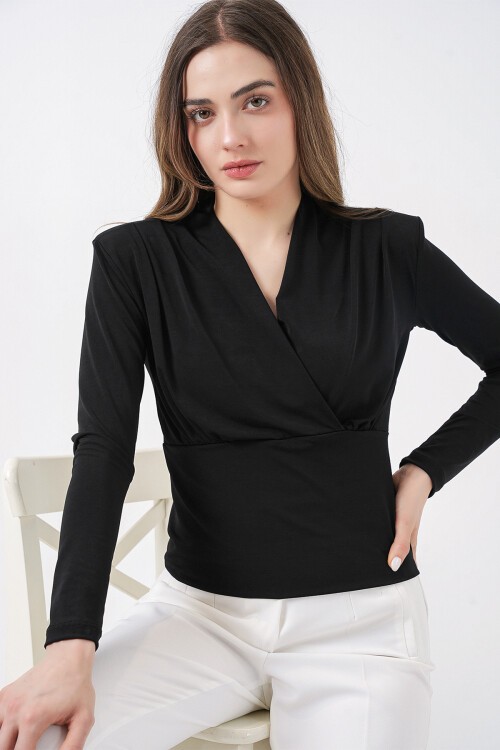 Kadın Omuz Vatkalı Kruvaze Yaka Bluz 942 - Siyah