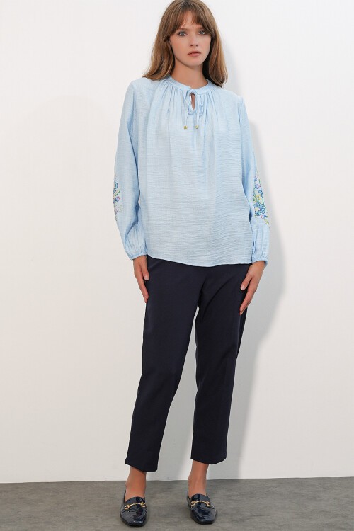 Kadın Nakışlı Oversize Bluz 1000 - Mavi