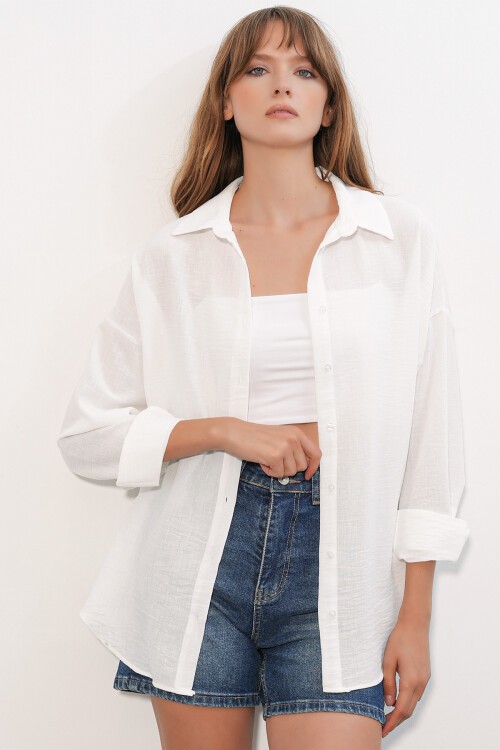 Kadın Oversize Keten Gömlek 20338 - B.Beyaz
