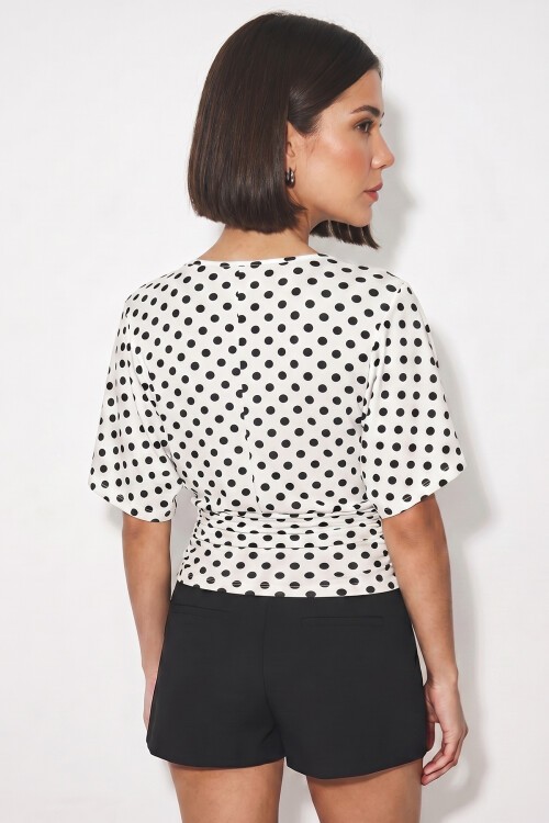 Kadın Oversize Puantiyeli Bluz 40020 - Beyaz
