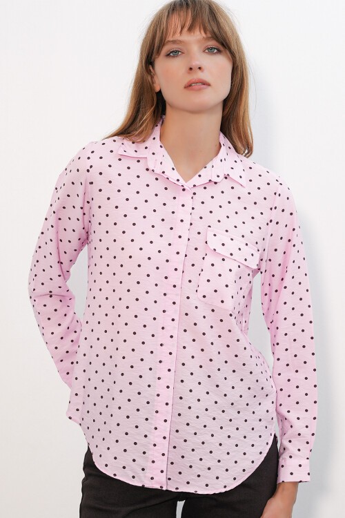 Kadın Tek Cepli Puantiyeli Oversize Gömlek 20399 - Pembe