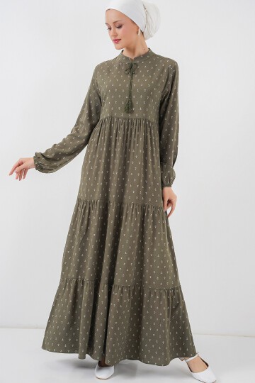 Merterium 1627 Yaka Bağcıklı Tesettür Elbise - Haki