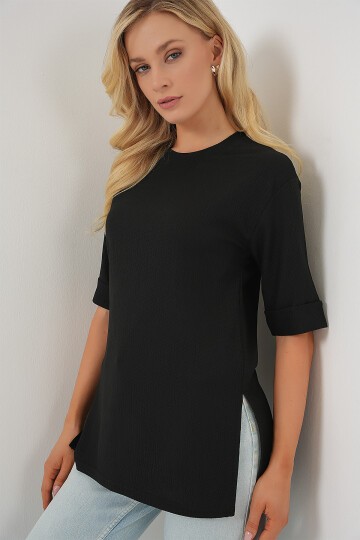 Merterium 4332 Yanı Yırtmaçlı Örme Tişört - Siyah