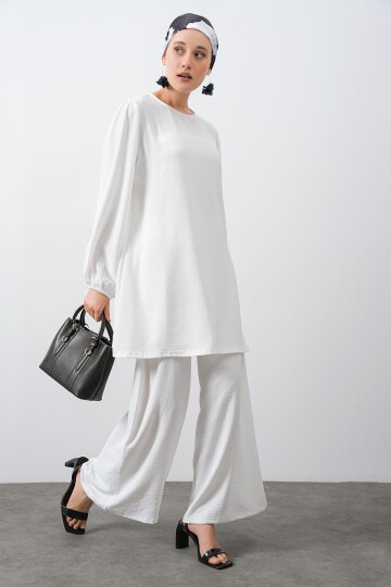 Merterium Kadın Ayrobin Tunik Pantolon Alt Üst Takım - Beyaz