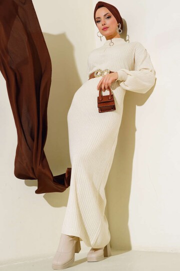 Merterium 15900 Boydan Tesettür Triko Elbise - Krem