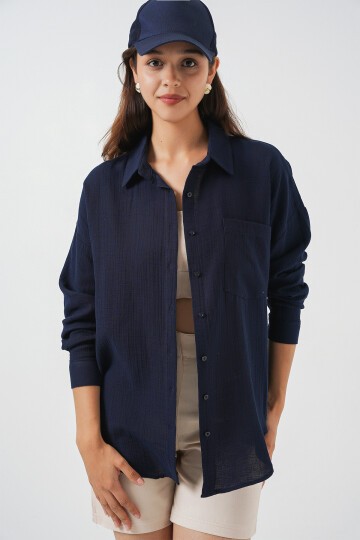 Kadın Tek Cepli Oversize Müslin Gömlek 20353 - Lacivert