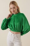 Merterium 55392 Kadife Crop Bluz - Yeşil