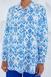 Merterium Kadın Mavi Beyaz Desenli Oversize Saten Gömlek 3985