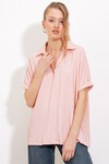 Merterium Kadın Pudra Oversize Polo Yaka Örme Bluz 0486