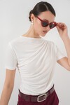 Merterium Büzgü Detaylı Kısa Kol Sandy Bluz 945 - Beyaz